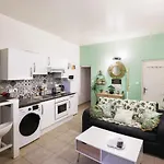 Appartement dédié au bien être avec Spa - Sauna privatif - Escape Game inclus Apartamento Carcasona