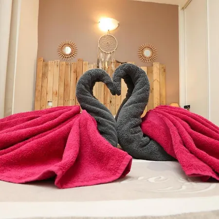 Appartement Appartement dédié au bien être avec Spa - Sauna privatif - Escape Game inclus