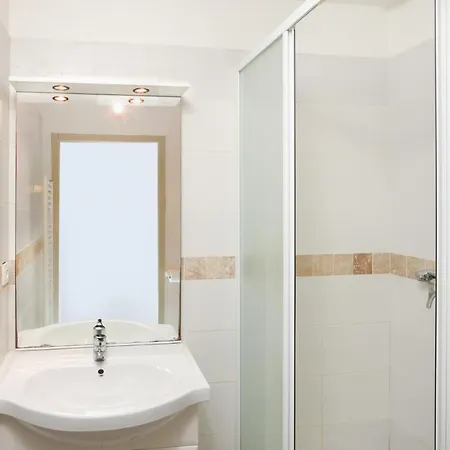 Appartement dédié au bien être avec Spa - Sauna privatif - Escape Game inclus Carcassonne